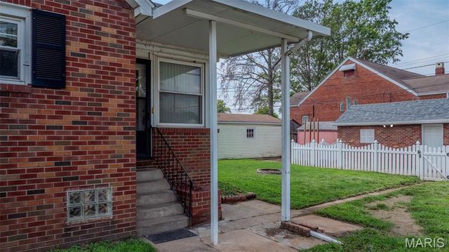 480 George Street, Wood River, IL 62095