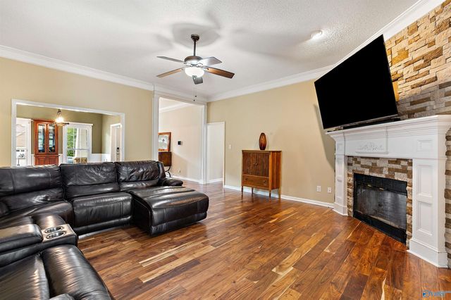 125 Lea Brook Circle, Madison, AL 35758