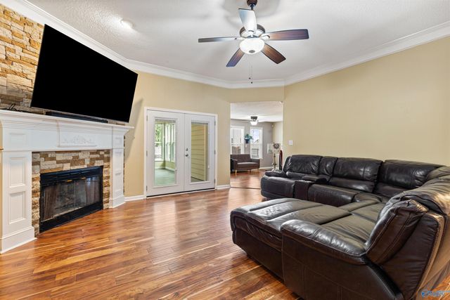 125 Lea Brook Circle, Madison, AL 35758
