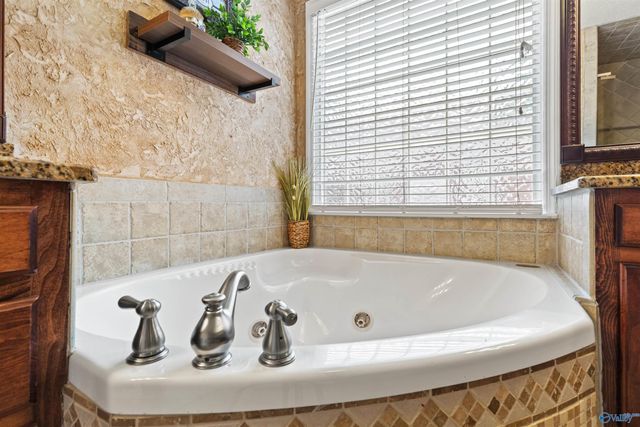125 Lea Brook Circle, Madison, AL 35758