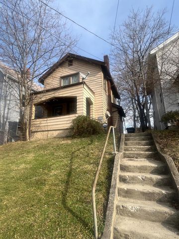 1222 Dewey Avenue, Cincinnati, OH 45205