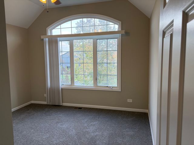 4 Alleghany Court, Bolingbrook, IL 60440