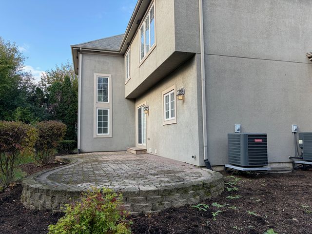 4 Alleghany Court, Bolingbrook, IL 60440