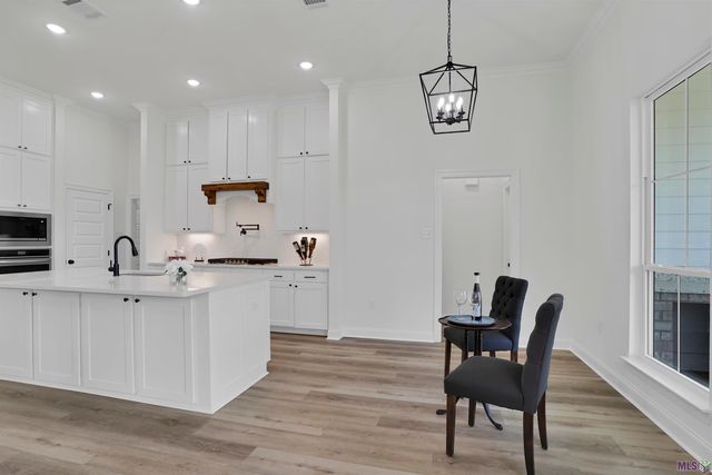 5178 White River Rd, Darrow, LA 70725