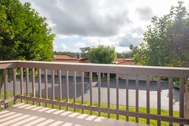 31948 Del Cielo Este 7, Bonsall, CA 92003