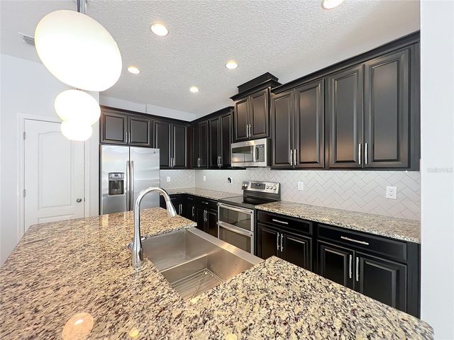 2592 ECON LANDING BOULEVARD, Orlando, FL 32825
