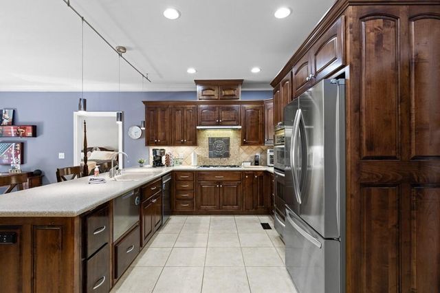 45 Hemlock Court, Talking Rock, GA 30175