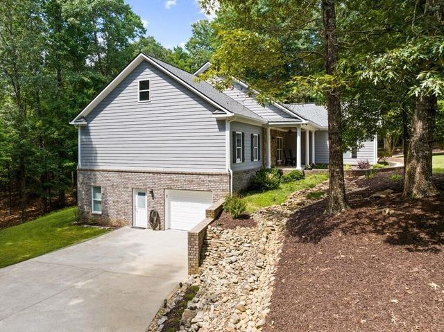 45 Hemlock Court, Talking Rock, GA 30175