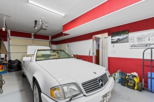 45 Hemlock Court, Talking Rock, GA 30175