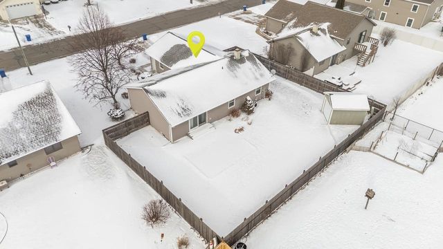 1253 MEADOWVIEW DRIVE, Menasha, WI 54952