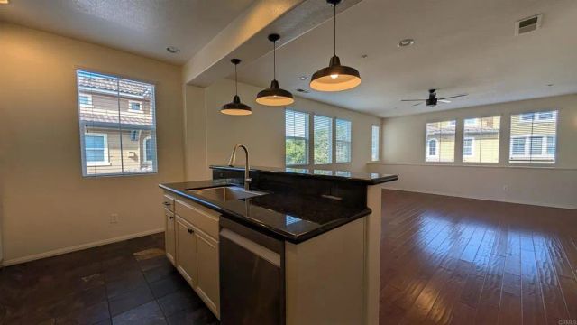 177 Via Montisi, Santee, CA 92071