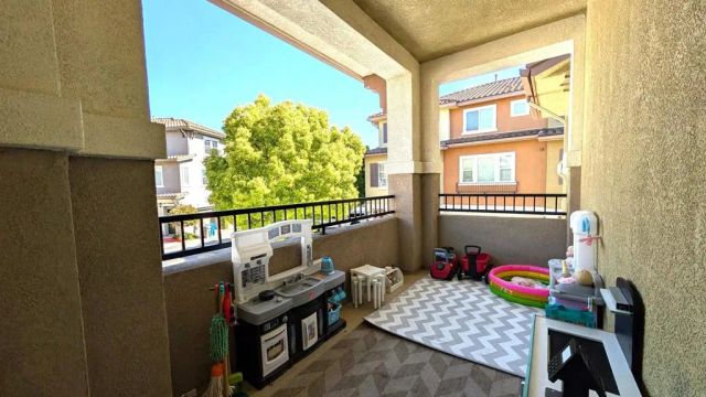 177 Via Montisi, Santee, CA 92071