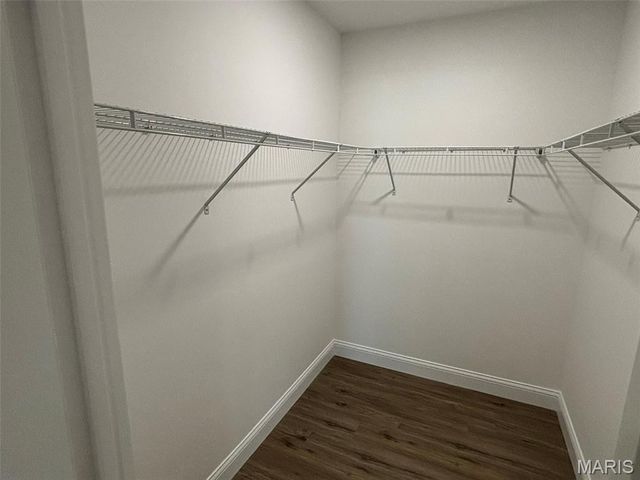1917 Dovercliff Court, Chesterfield, MO 63017
