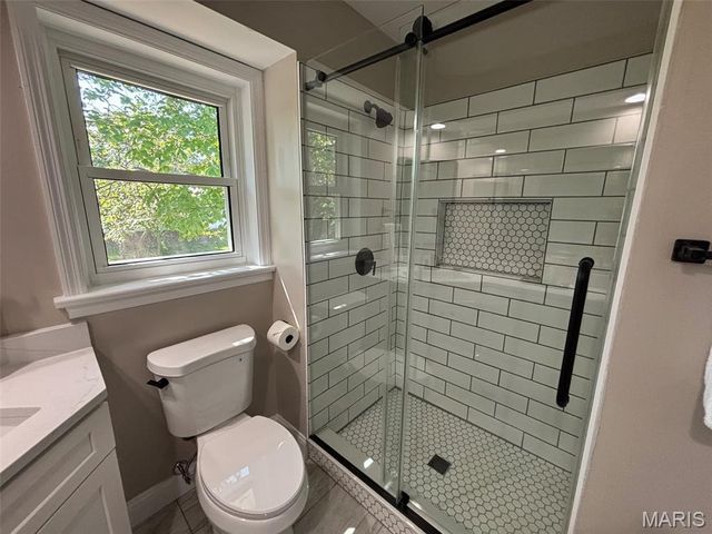 1917 Dovercliff Court, Chesterfield, MO 63017