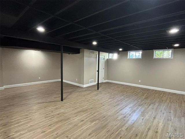 1917 Dovercliff Court, Chesterfield, MO 63017