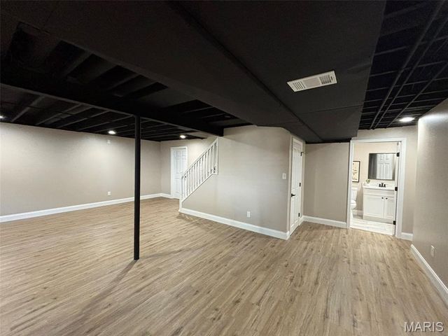 1917 Dovercliff Court, Chesterfield, MO 63017
