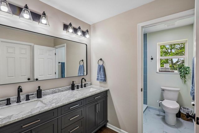 3035 Canyon Overlook, Burlington, KY 41005