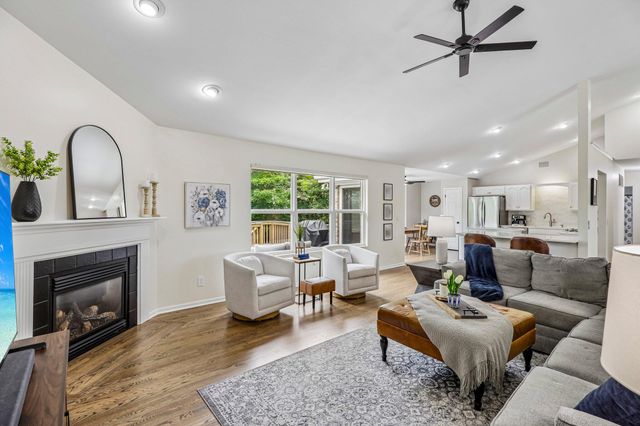3035 Canyon Overlook, Burlington, KY 41005