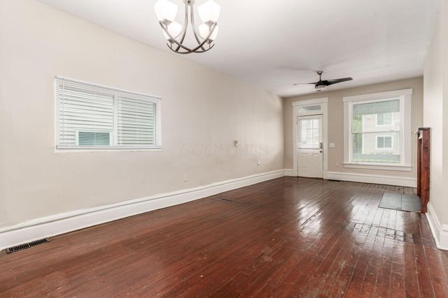 908 Ellsworth Avenue, Columbus, OH 43206