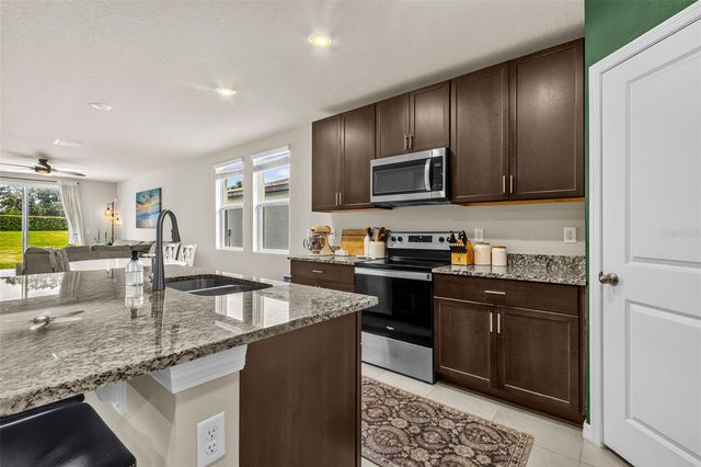 7017 FEATHER RIVER PLACE, Parrish, FL 34219