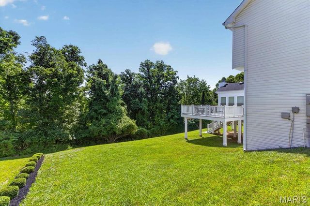 9326 Caddyshack Circle, St Louis, MO 63127