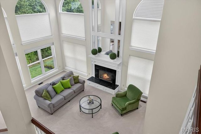 9326 Caddyshack Circle, St Louis, MO 63127