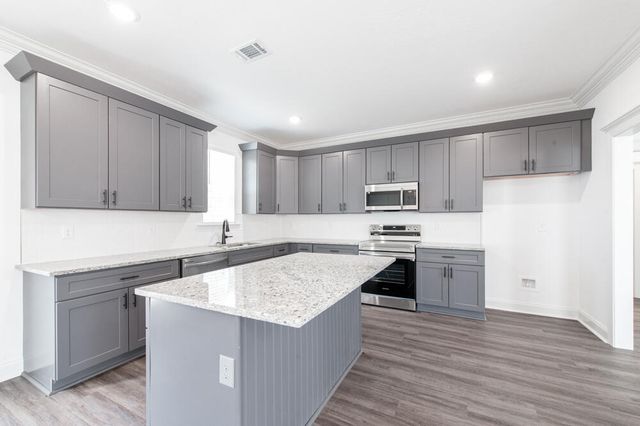 350 Country Glen Avenue, Graniteville, SC 29829