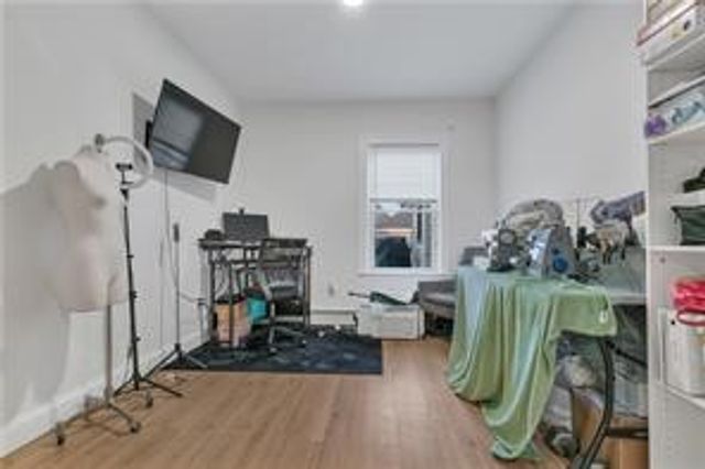 215 Kenyon Avenue, Pawtucket, RI 02861
