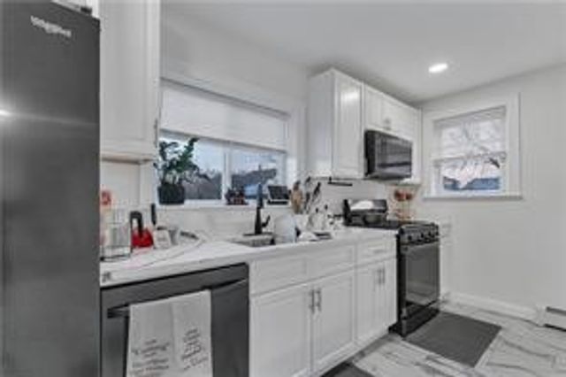 215 Kenyon Avenue, Pawtucket, RI 02861