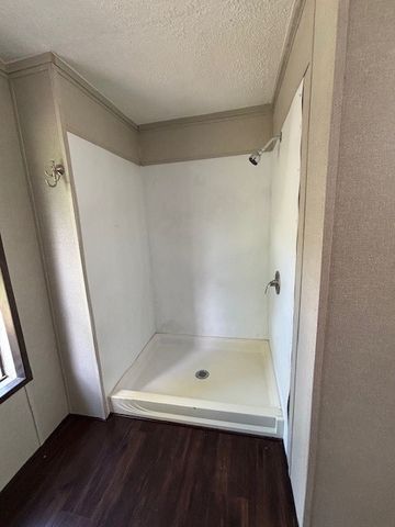 9475 Pinewood Drive, Hawk Cove, TX 75474