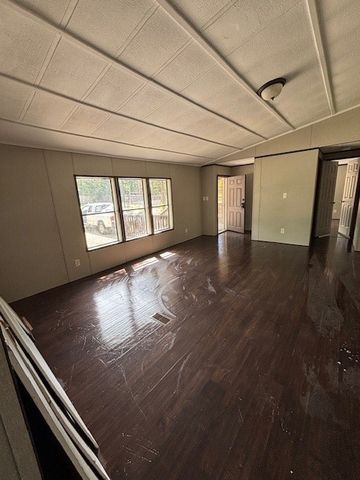 9475 Pinewood Drive, Hawk Cove, TX 75474