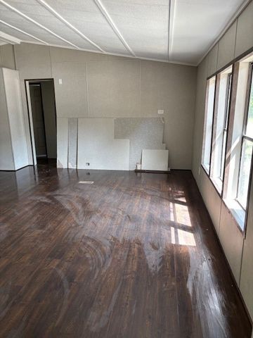 9475 Pinewood Drive, Hawk Cove, TX 75474