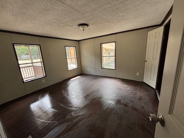 9475 Pinewood Drive, Hawk Cove, TX 75474