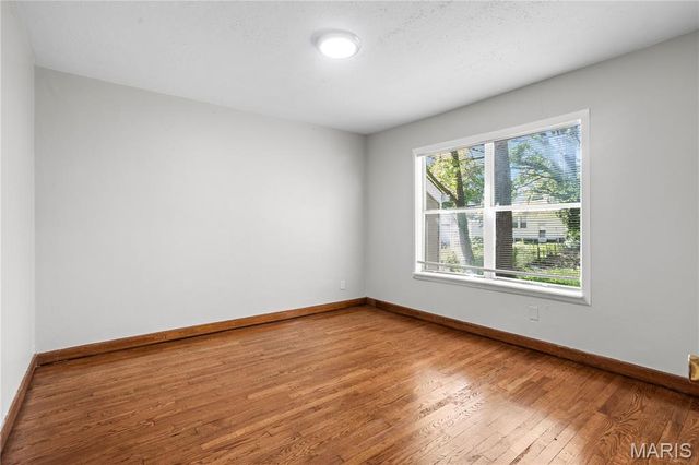 7720 Brocton Court, Bel-nor, MO 63121
