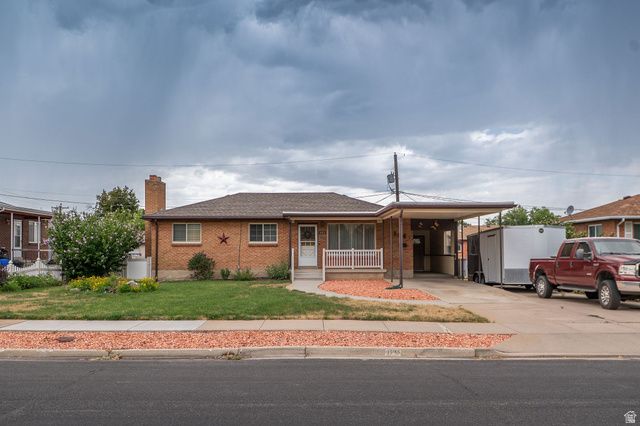 1545 N 300 W, Bountiful, UT 84010