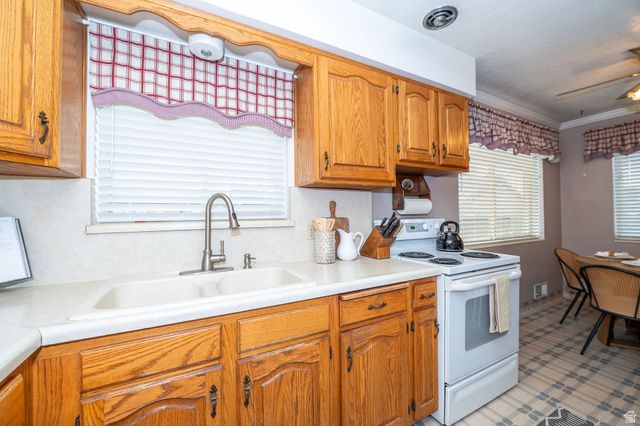 1545 N 300 W, Bountiful, UT 84010