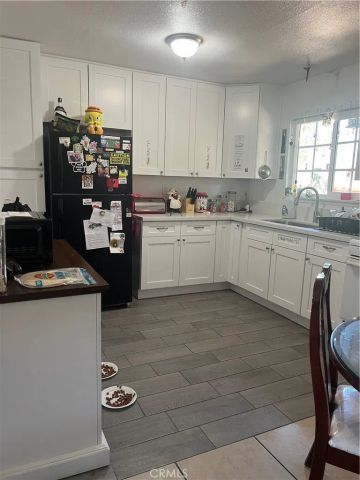 13252 NW Navajo Road, Apple Valley, CA 92308