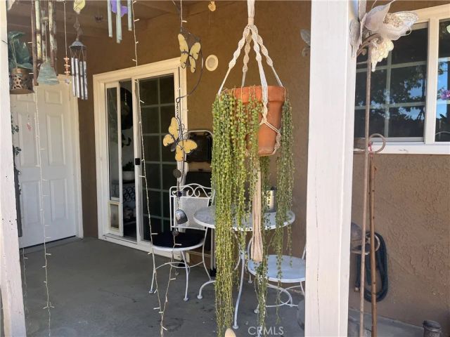 13252 NW Navajo Road, Apple Valley, CA 92308