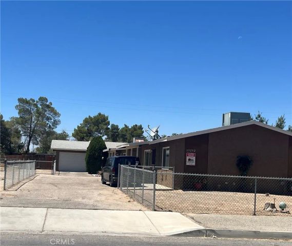 13252 NW Navajo Road, Apple Valley, CA 92308