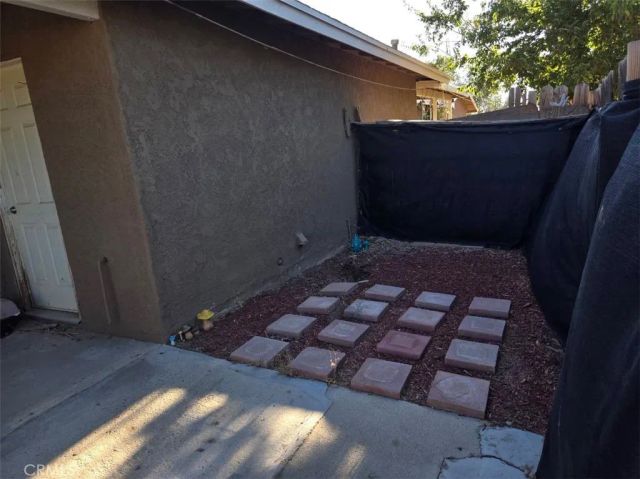 13252 NW Navajo Road, Apple Valley, CA 92308