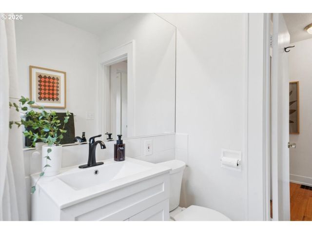 2023 Se YUKON St, Portland, OR 97202