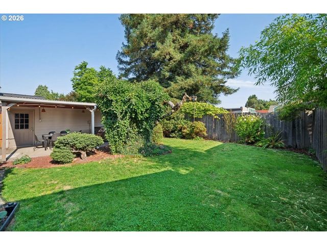 2023 Se YUKON St, Portland, OR 97202