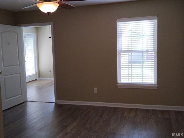 3030 Gardenia Drive, Evansville, IN 47715
