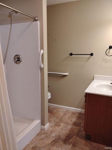 3030 Gardenia Drive, Evansville, IN 47715