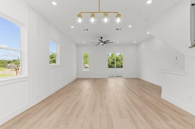 3344 Sauer Street, Houston, TX 77004