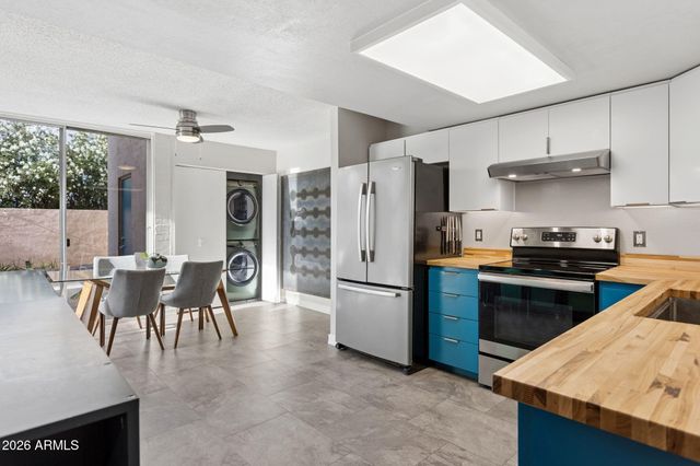 930 S DOBSON Road 7, Mesa, AZ 85202