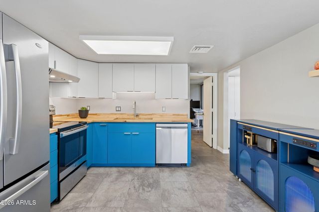 930 S DOBSON Road 7, Mesa, AZ 85202
