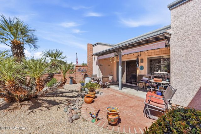 921 W Via Del Pardillo, Green Valley, AZ 85622