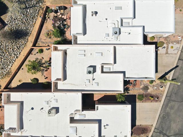 921 W Via Del Pardillo, Green Valley, AZ 85622