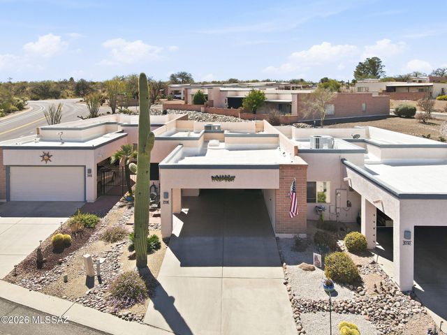 921 W Via Del Pardillo, Green Valley, AZ 85622